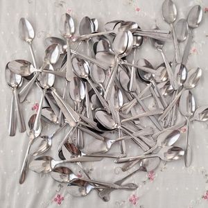Lot of 65 soup spoons / big spoons